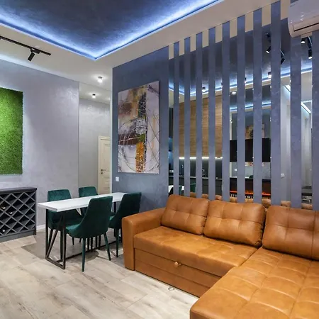 Апартамент З Дизайнерським Ремонтом Apartment